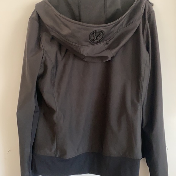 Lululemon size 10 - Picture 5 of 6